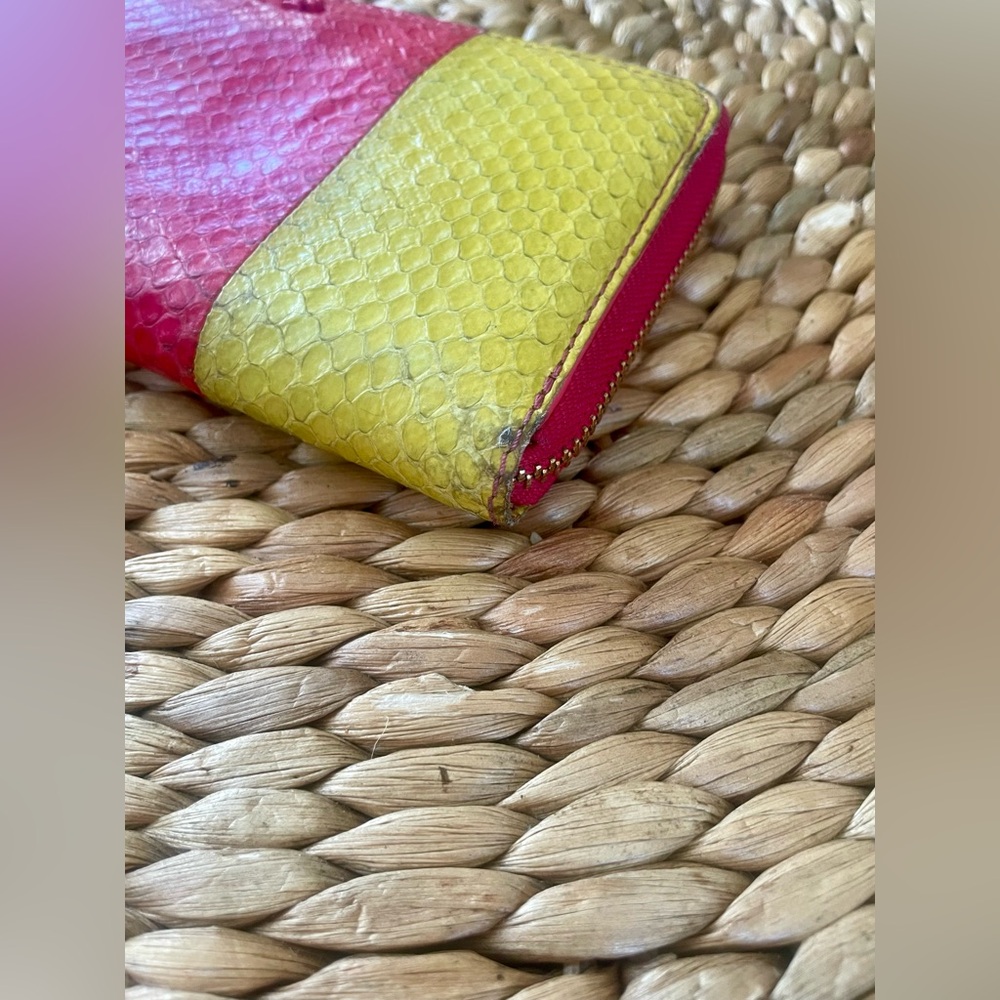 Tory Burch Color Block Wallet 🩵💖💛 - Picture 7 of 8